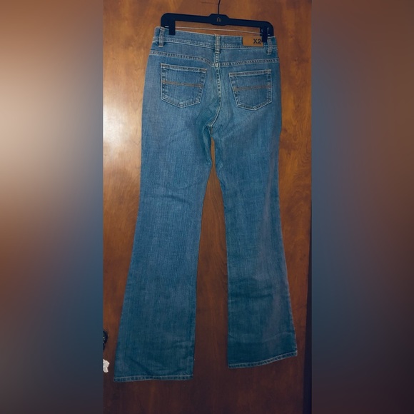 Express low rise slim flare jeans size 6 Long - Picture 4 of 7
